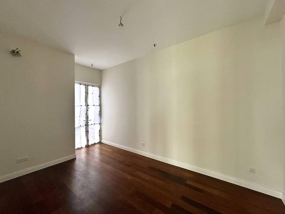 3-Storey Superlink End Lot House at Serene Mont Kiara, Mont Kiara