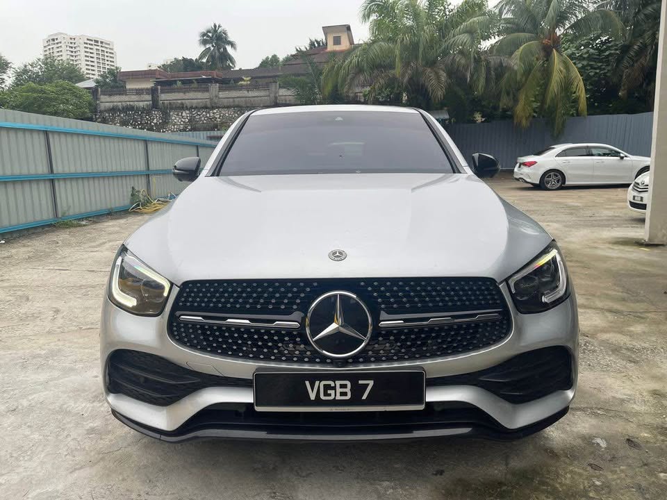 CBU 2020 Mercedes GLC300 2.0 AMG FULL SPEC SUNROOF BURMESTER